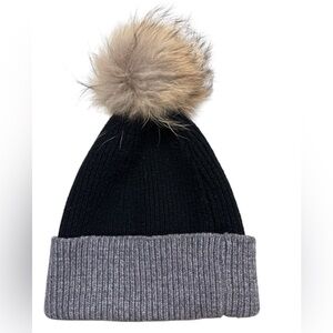 Winter Faux Fur Pom Pom Black/Grey Skull Hat Acrylic Preowned